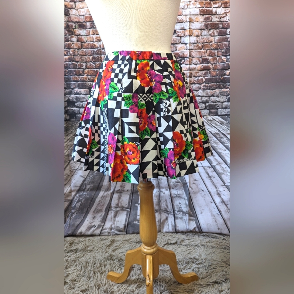 Vintage 90's Retro Lily’s of Beverly Hills Mini Skirt 10 (4005143-406)